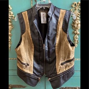 NWT BKE two-tone leather look zippered vest